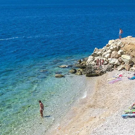 Vojskovo Iii 아파트